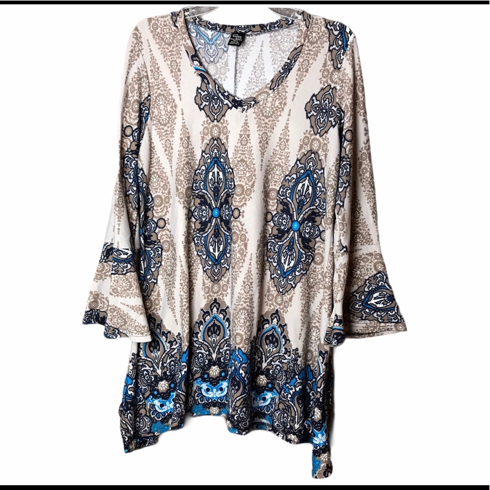 Win Win tan long sleeve flare bottom tunic L/XL